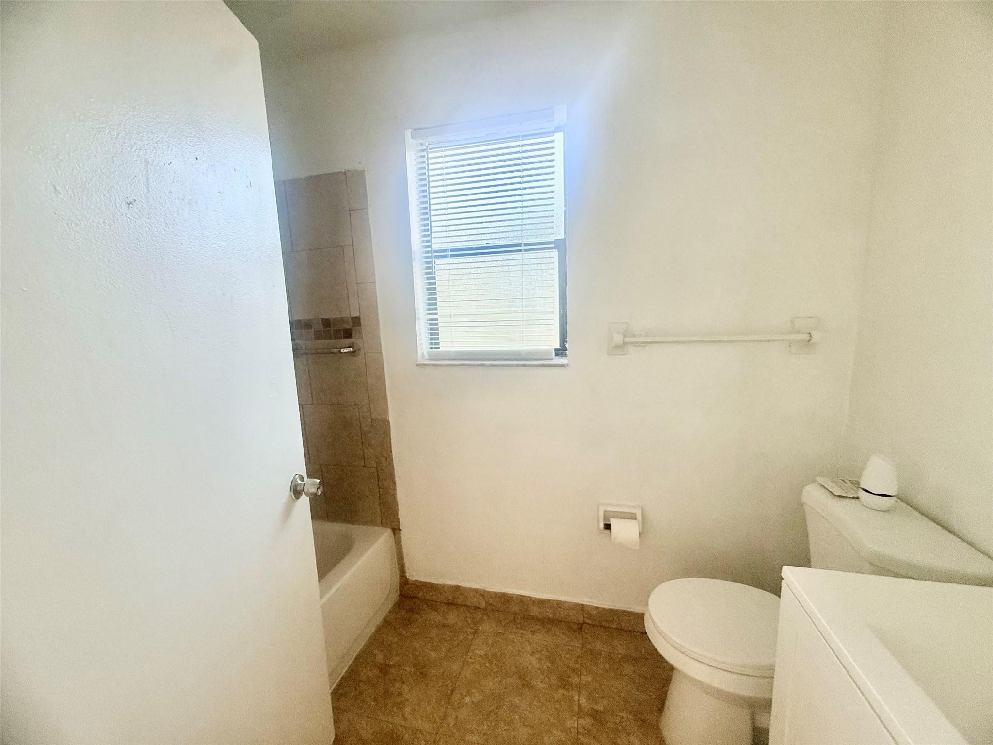 Coral Spgs Country Club W - Residential Lease