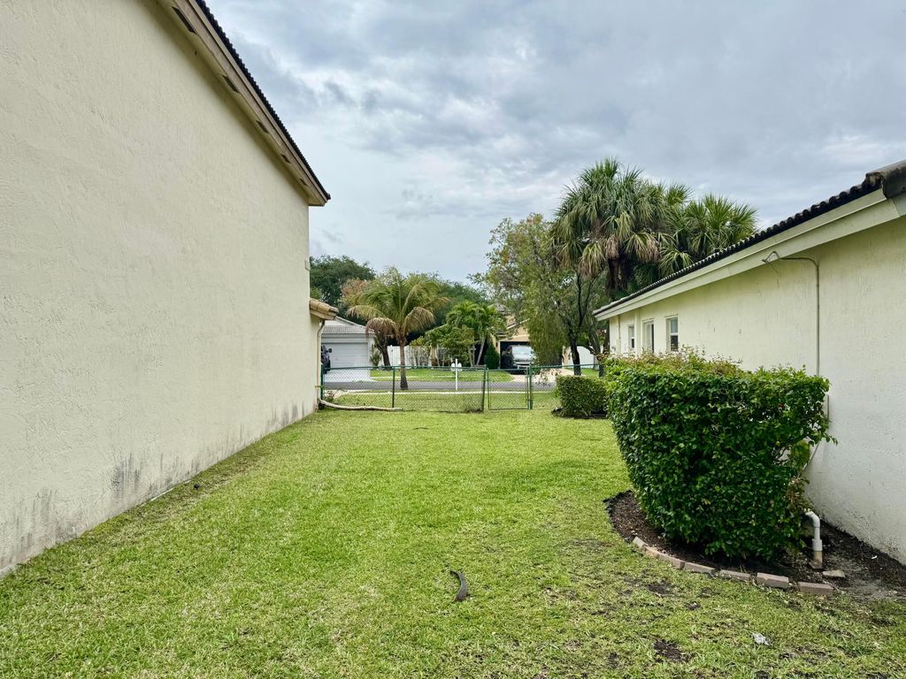 Photo of 387 SW 206th Avenue #0, Pembroke Pines, FL 33029 (MLS # B26024175)