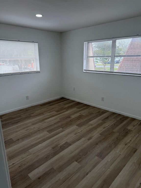 EMERALD ISLES CONDO - Residential Lease