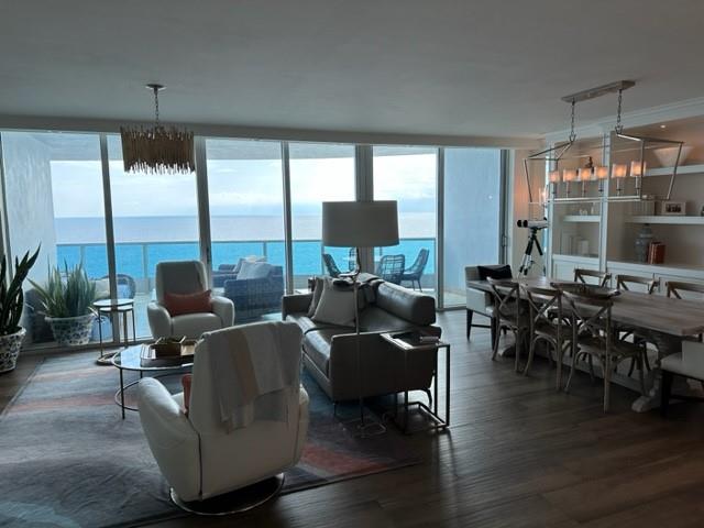 Aquazul - Residential