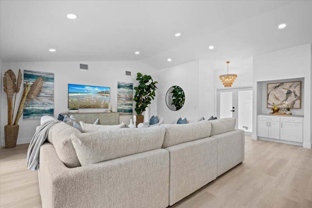 Photo of 48 Wingo Street, Tequesta, FL 33469 (MLS # B26058334)