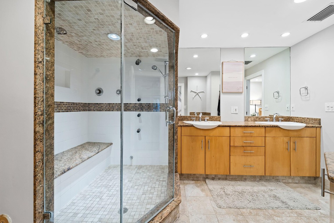 Coral Point 31-27 B - Residential
