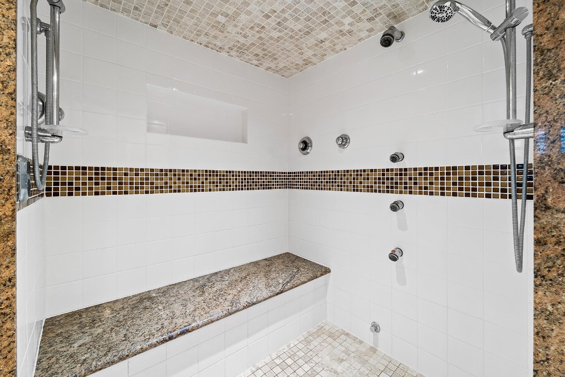 Coral Point 31-27 B - Residential