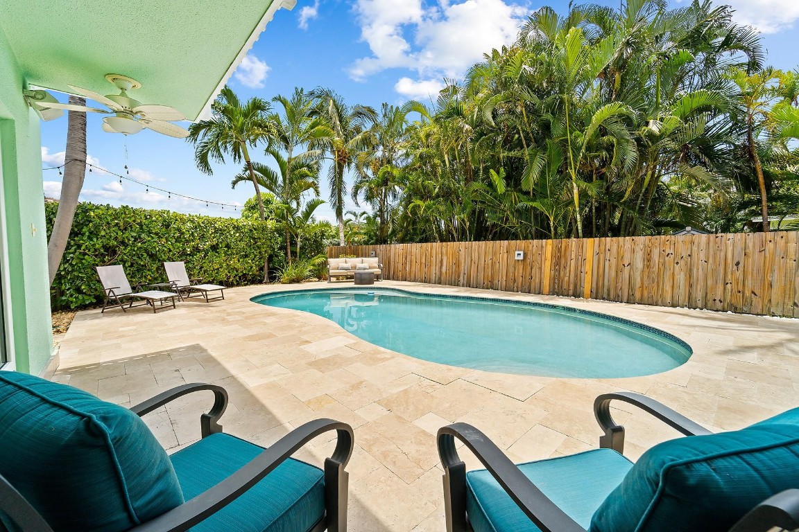 Coral Point 31-27 B - Residential