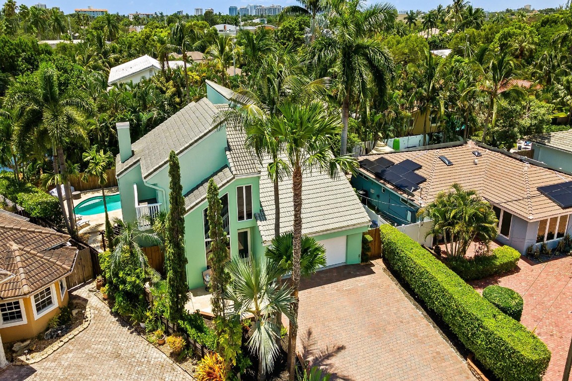 Coral Point 31-27 B - Residential