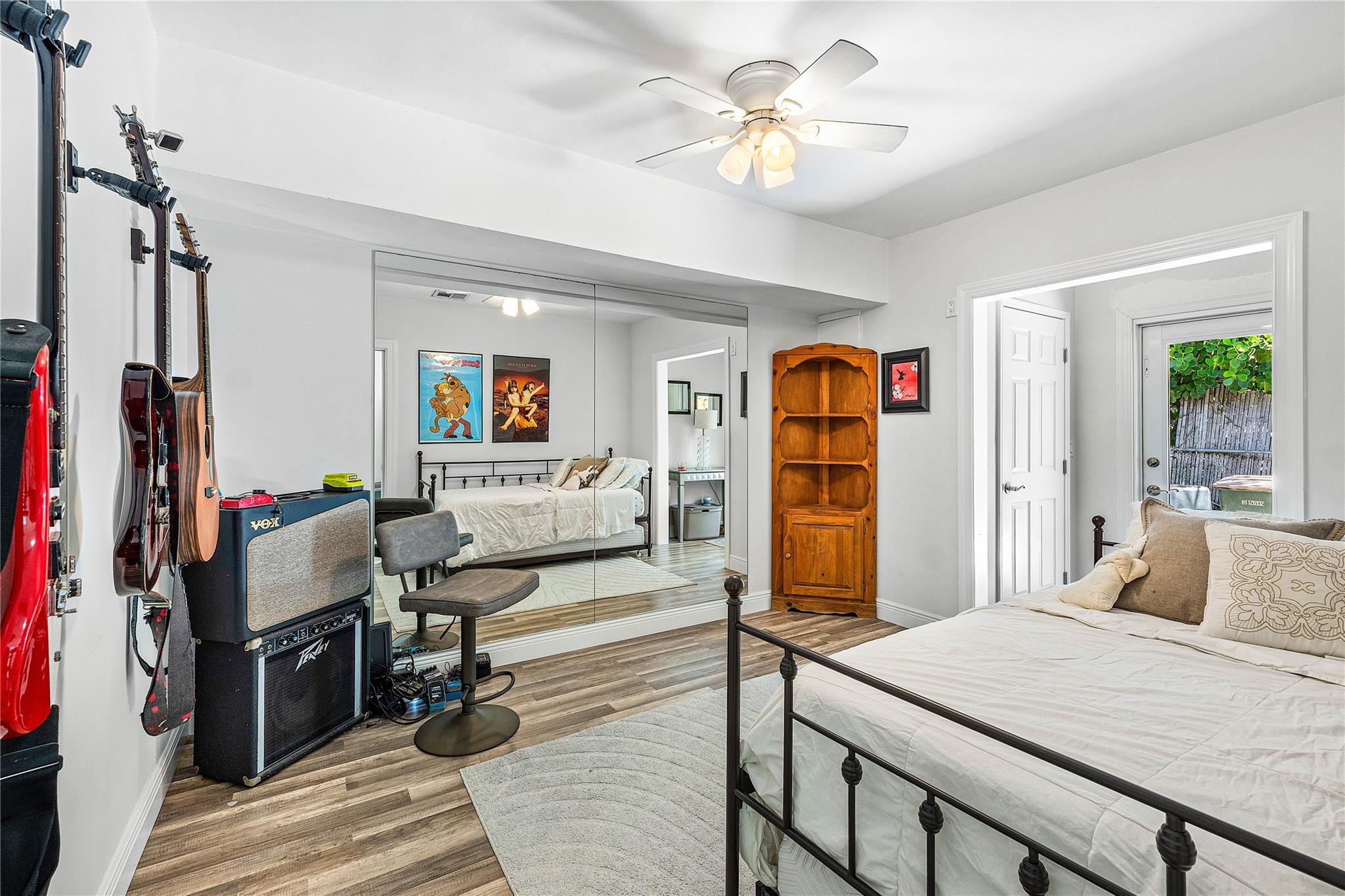 LIGHTHOUSE POINT FIRST SE - Residential