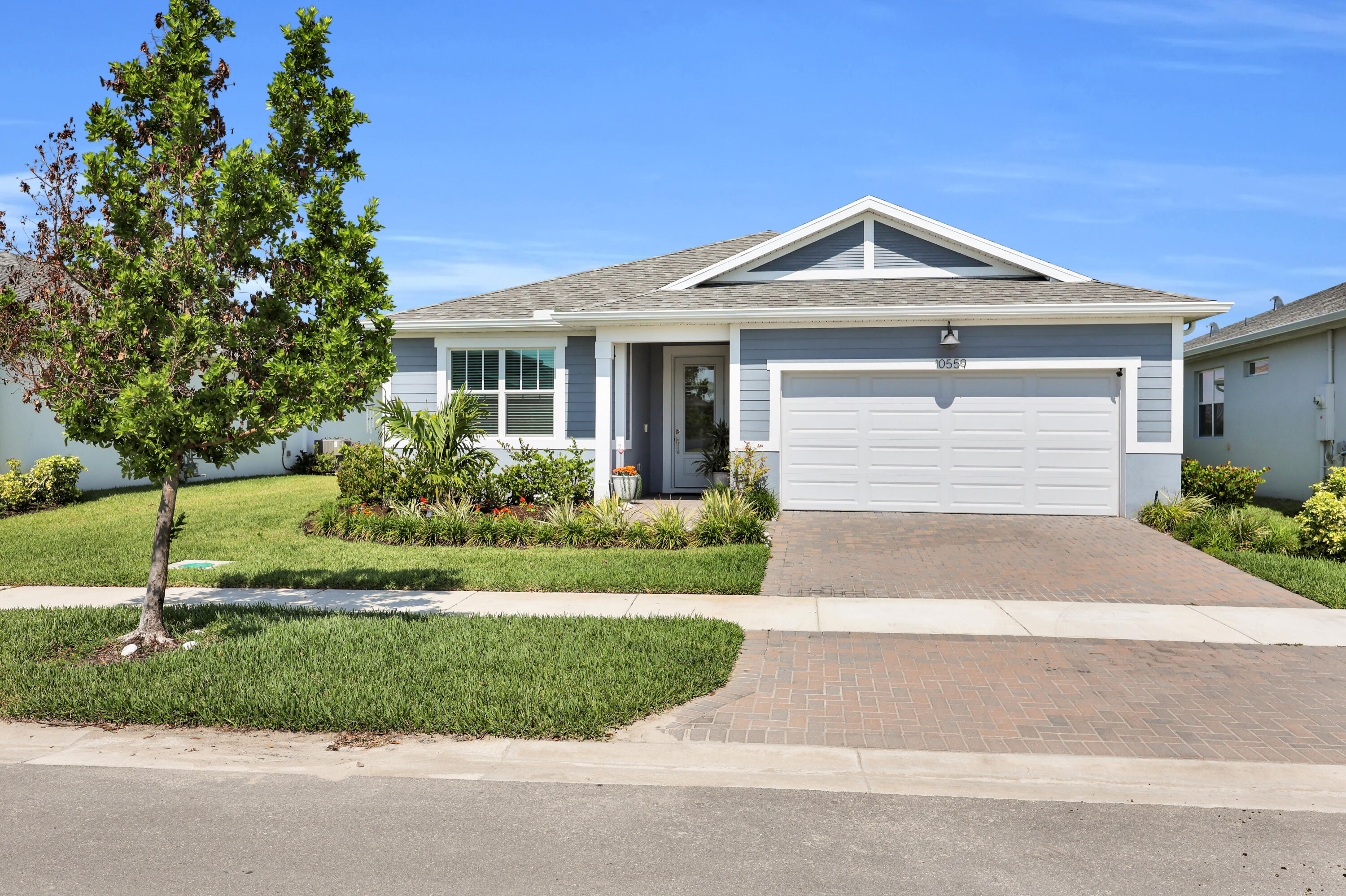 CADENCE PHASE II - Residential