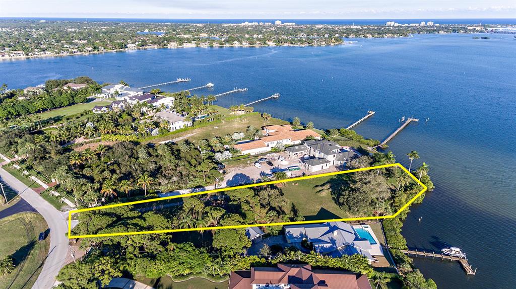 Pennock Point - Land