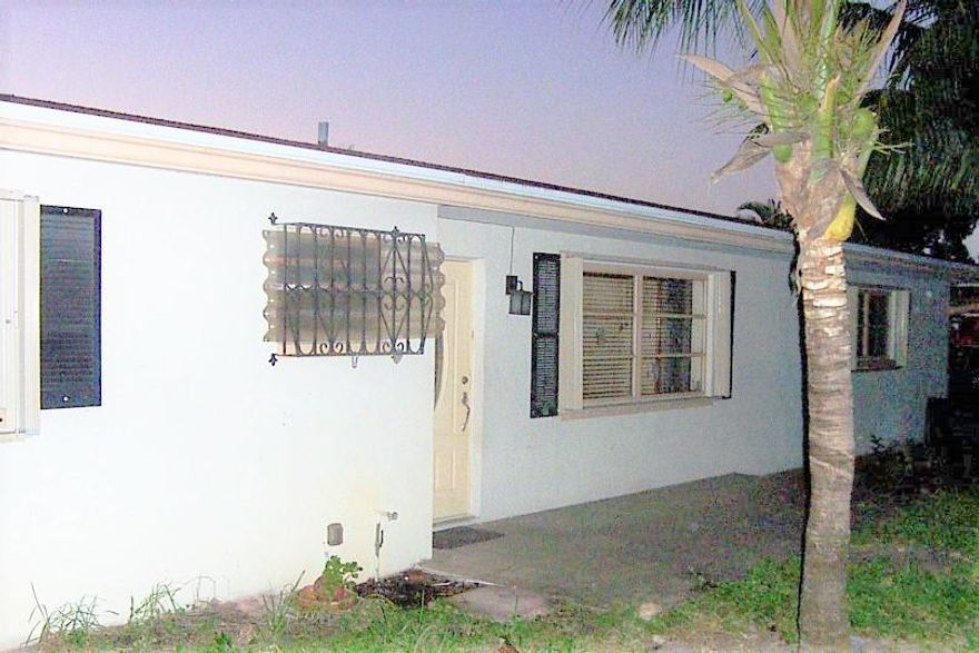 SELLER HAS MULTIPLE OFFERS. SELLER IS GIVING INTERESTED BUYERS UNTIL 12 NOON ON FRIDAY, OCTOBER 20,2017 TO SUBMIT THEIR HIGHEST & BEST OFFERS. Great opportunity on this spacious 3/2.5 home with a very private lot. Lush greenery surrounds and shelters this home which offers tile floors throughout, a split-bedroom plan and hurricane shutters on most windows.