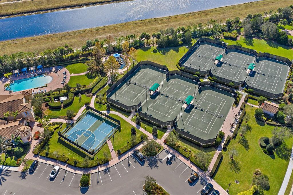 JUPITER COUNTRY CLUB - Residential