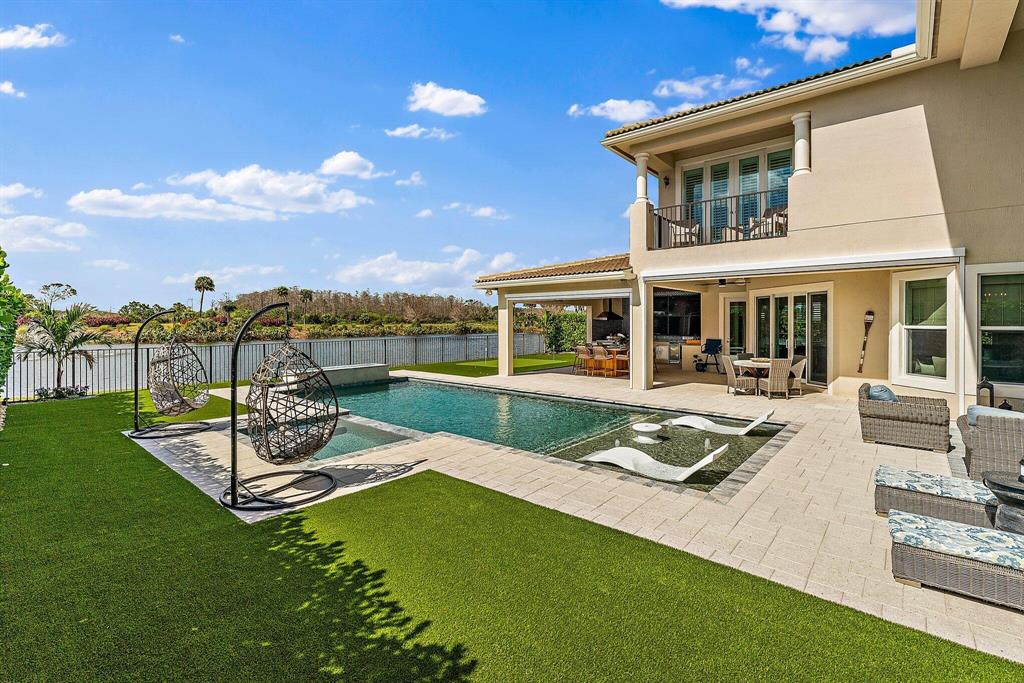 JUPITER COUNTRY CLUB - Residential