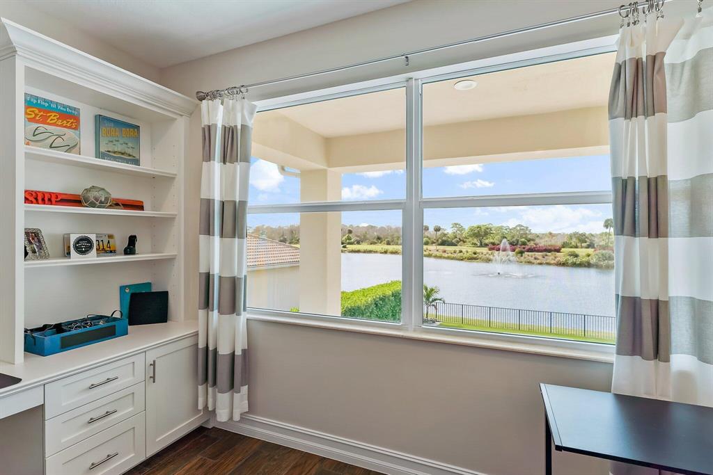 JUPITER COUNTRY CLUB - Residential