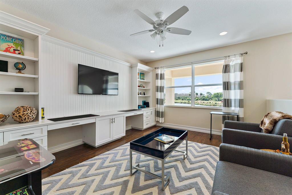 JUPITER COUNTRY CLUB - Residential