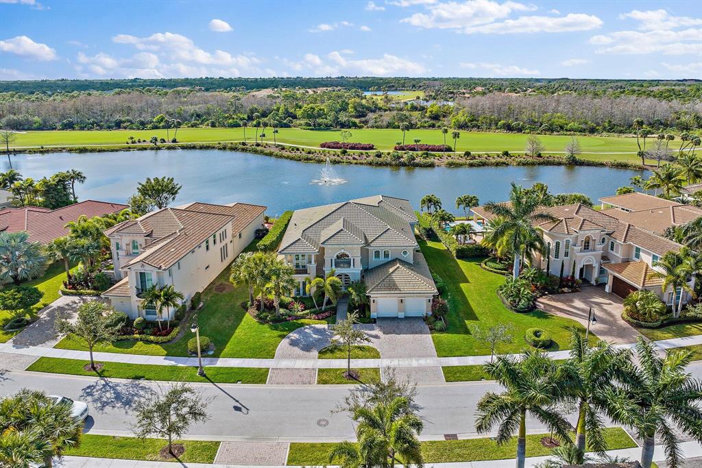 JUPITER COUNTRY CLUB - Residential