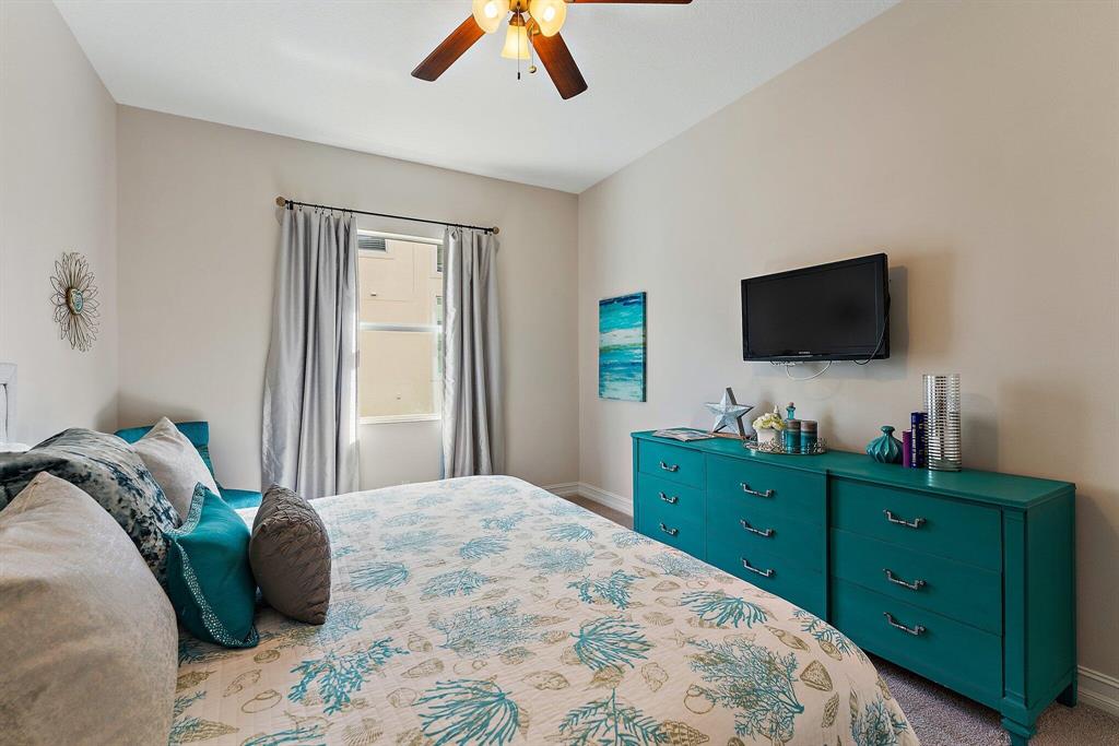 JUPITER COUNTRY CLUB - Residential