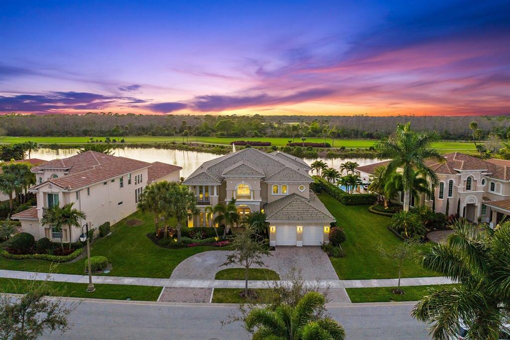 JUPITER COUNTRY CLUB - Residential