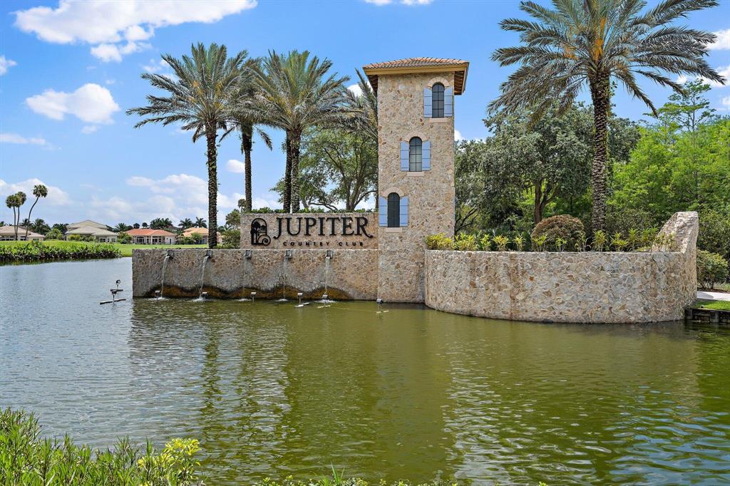 JUPITER COUNTRY CLUB - Residential