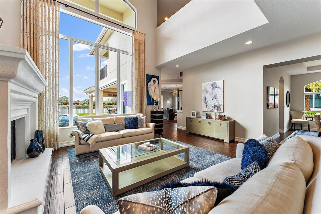 JUPITER COUNTRY CLUB - Residential