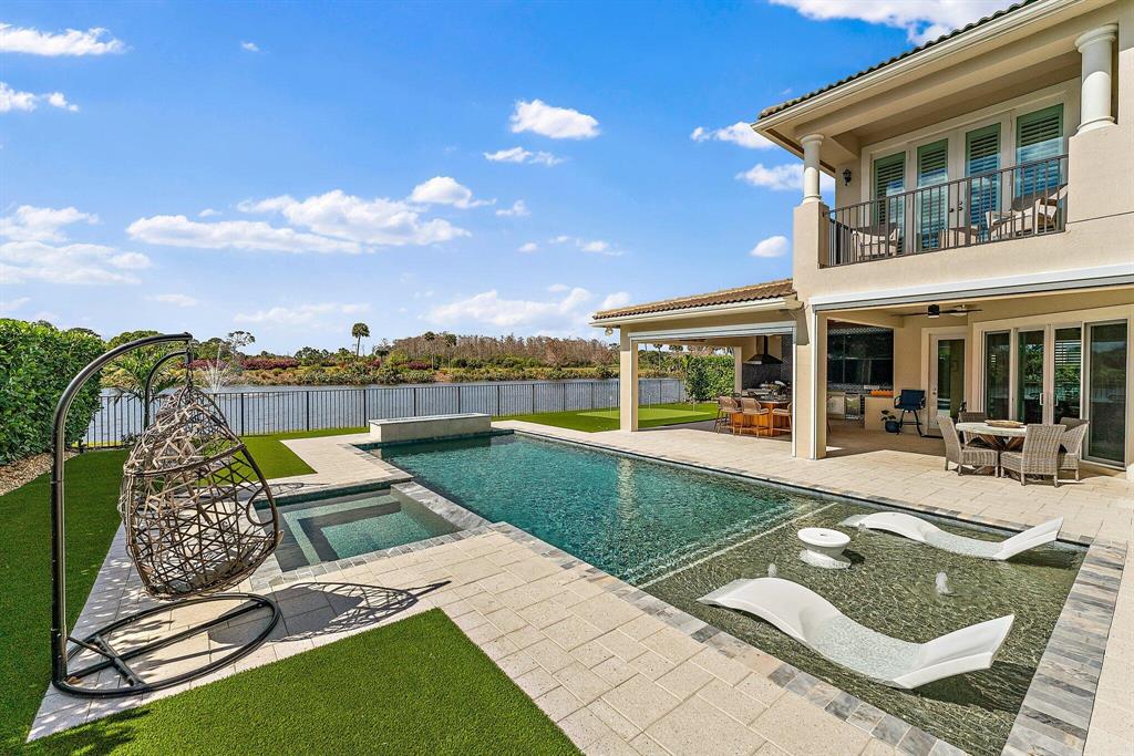 JUPITER COUNTRY CLUB - Residential