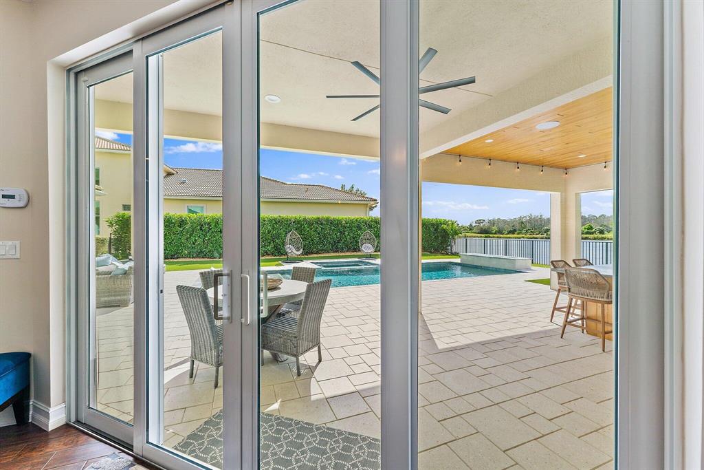 JUPITER COUNTRY CLUB - Residential