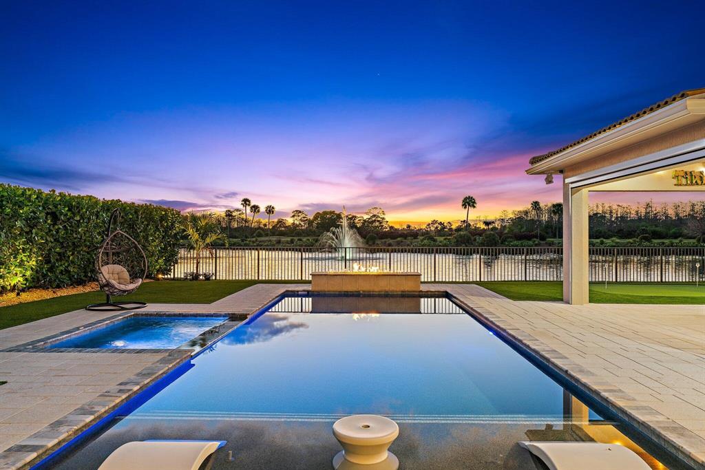 JUPITER COUNTRY CLUB - Residential