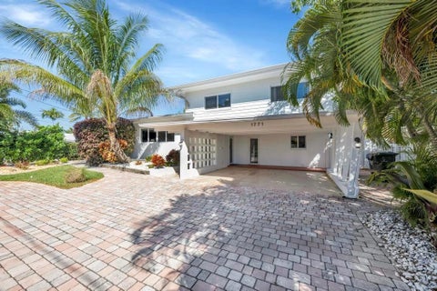 Tiny photo for 1771 NE 35th Street, Oakland Park, FL 33334 (MLS # B26074210)