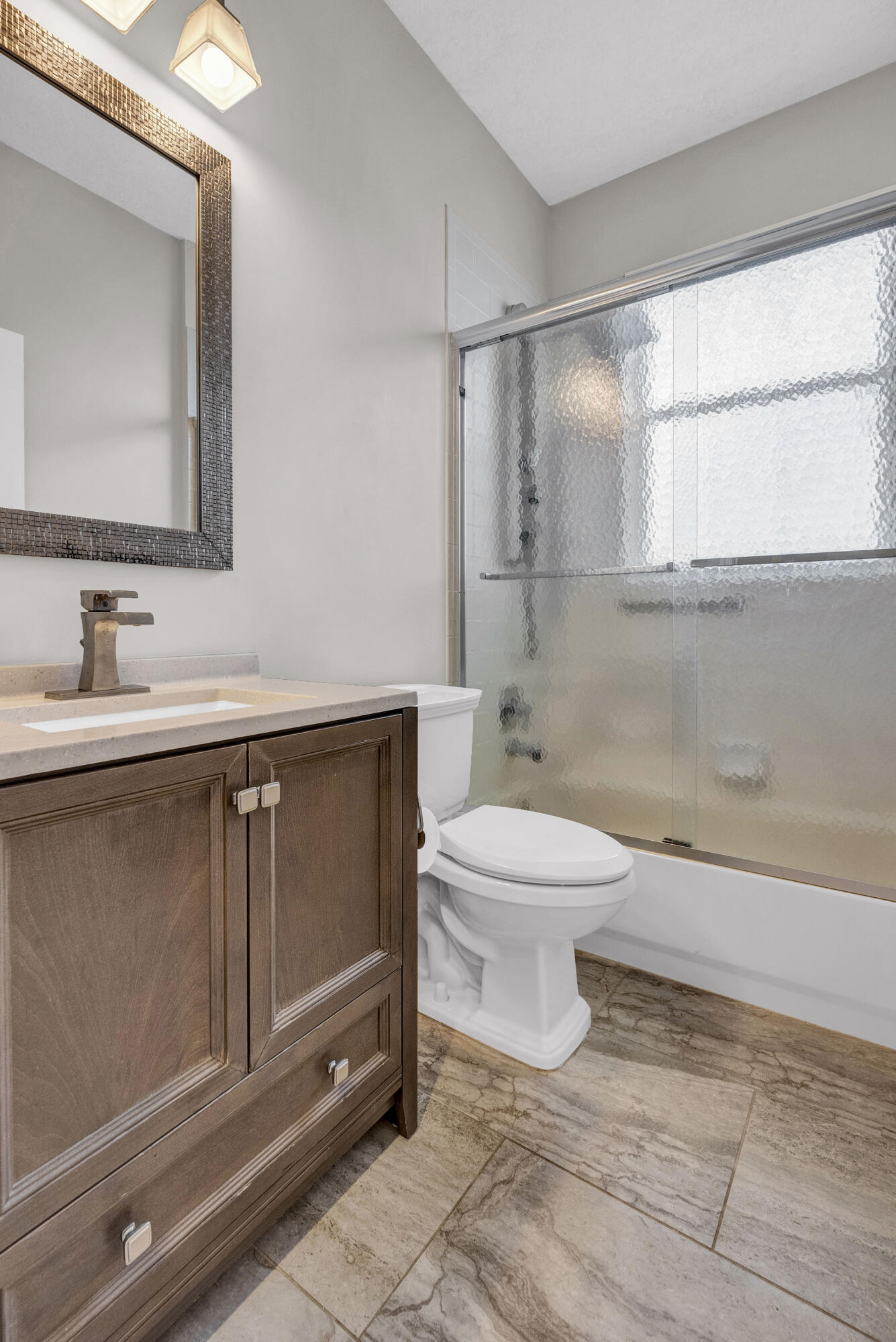 PALM ISLES WEST - Residential