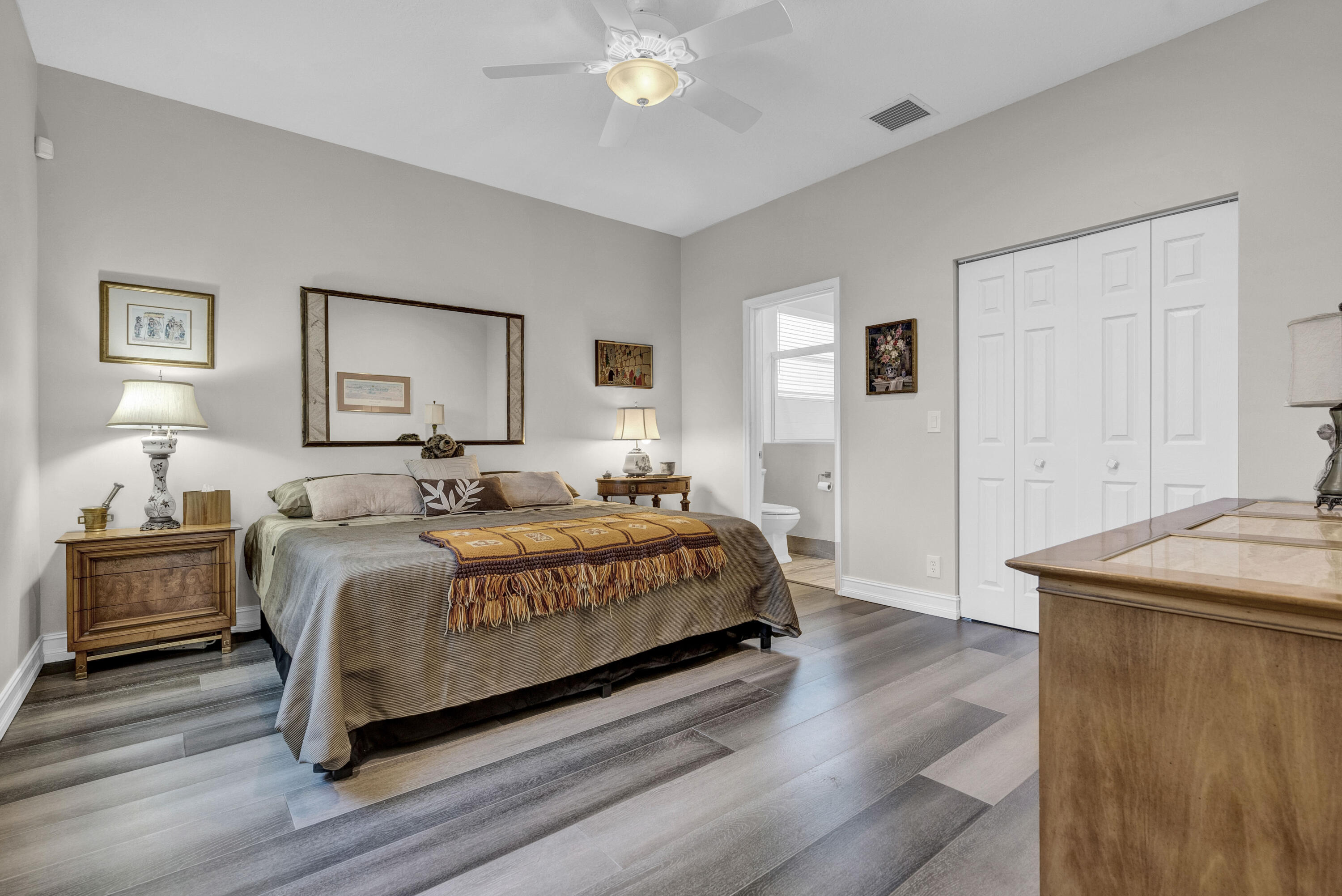 PALM ISLES WEST - Residential