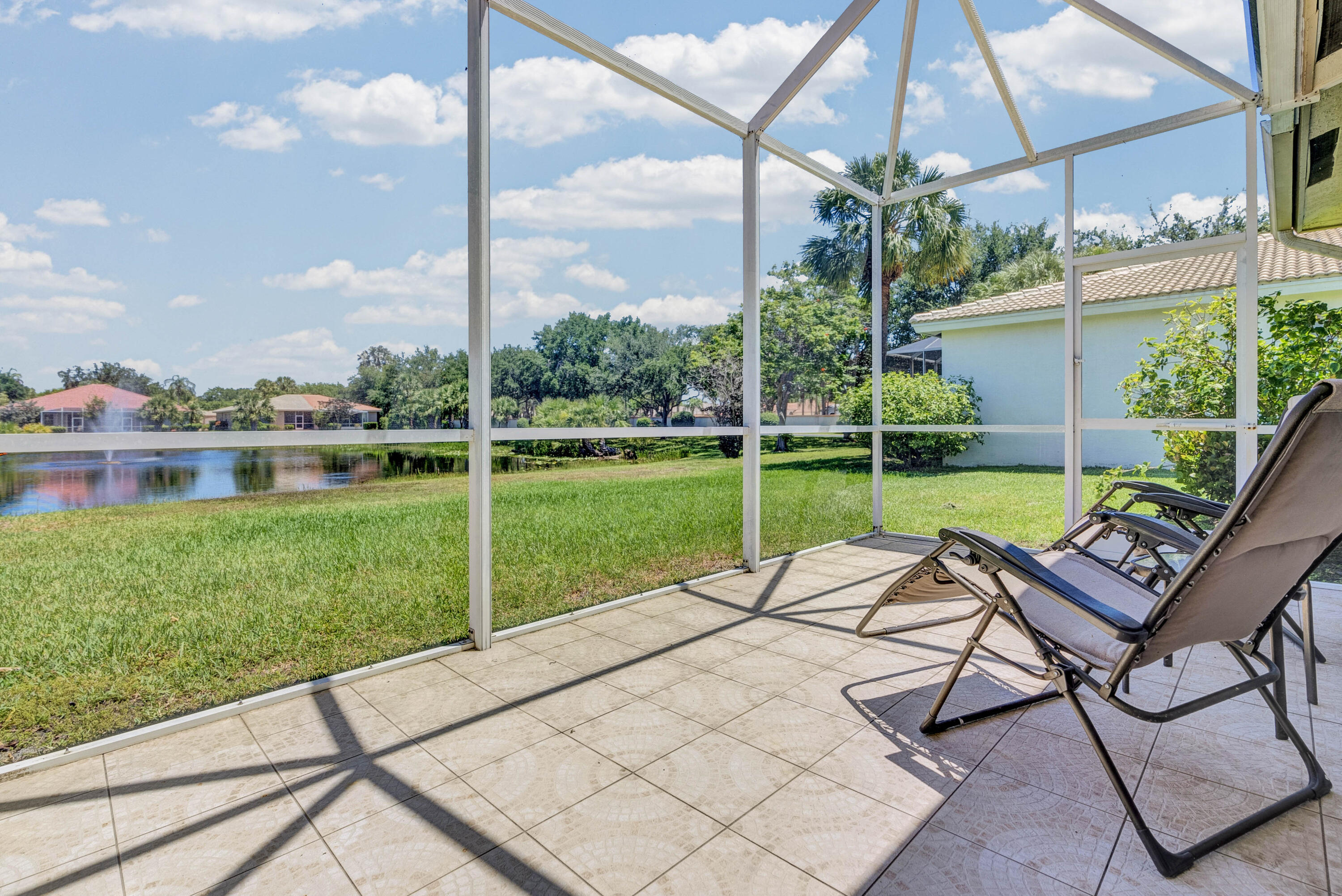 PALM ISLES WEST - Residential