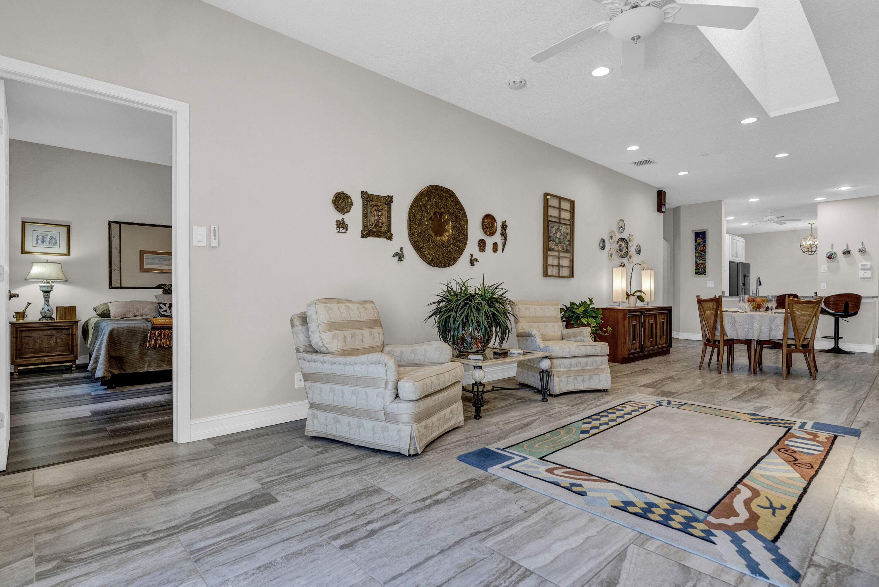 PALM ISLES WEST - Residential