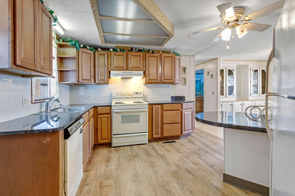Photo of 58001 Bahama Bay, Boynton Beach, FL 33436 (MLS # R11070105)