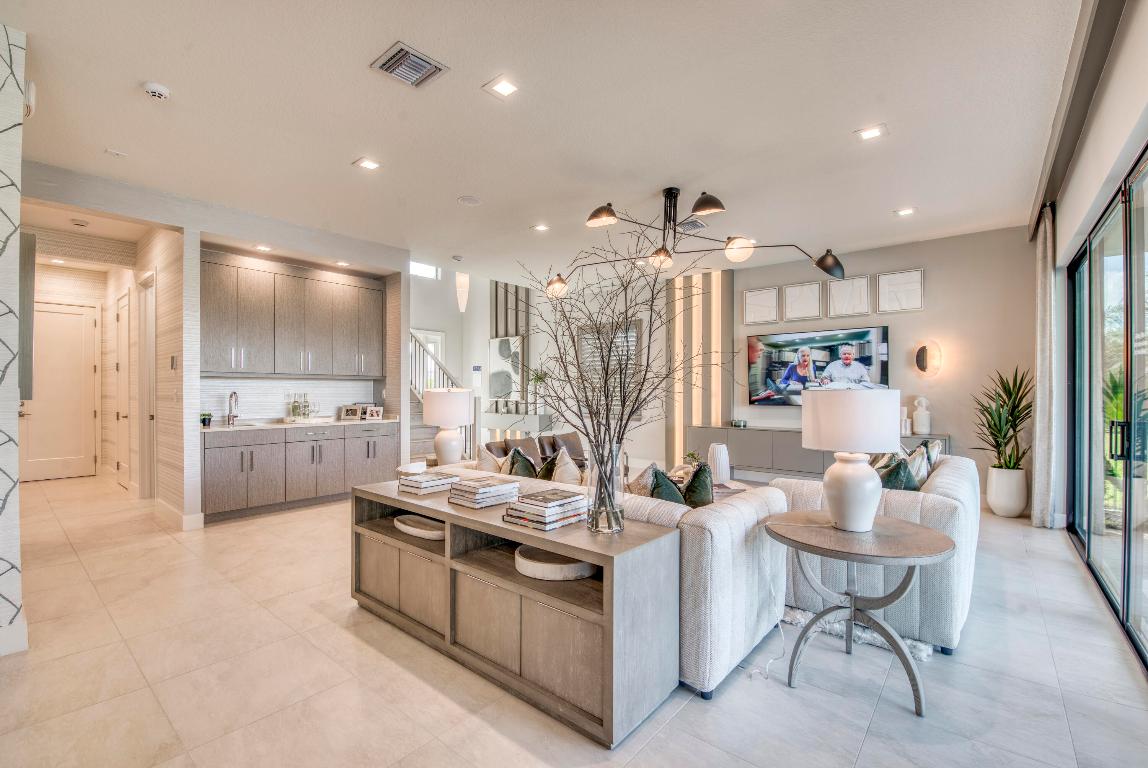 13115 Florida Crane Drive