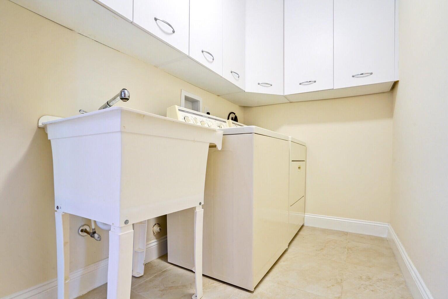 LITTLE HARBOR - Residential