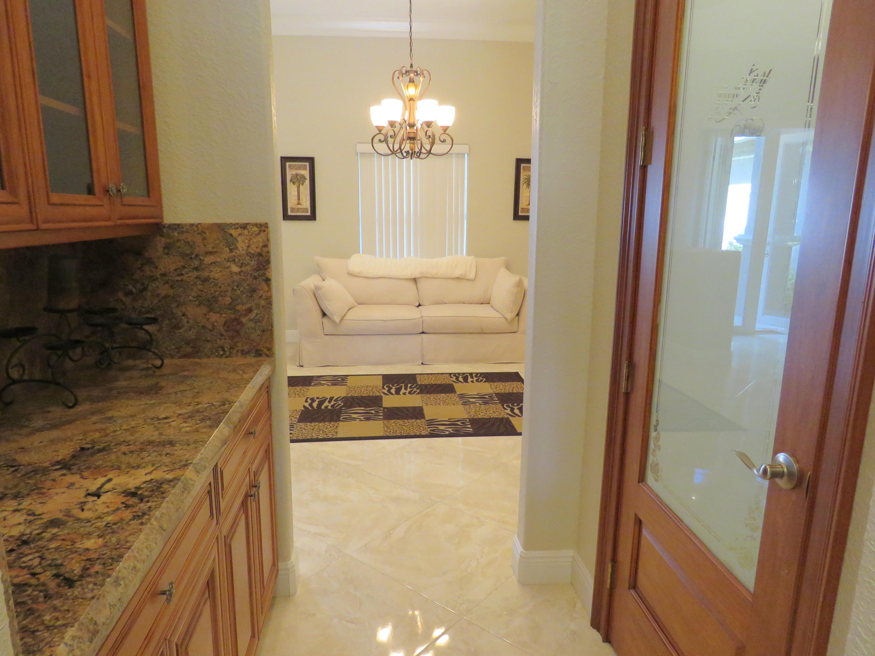 LOXAHATCHEE GROVES - Residential