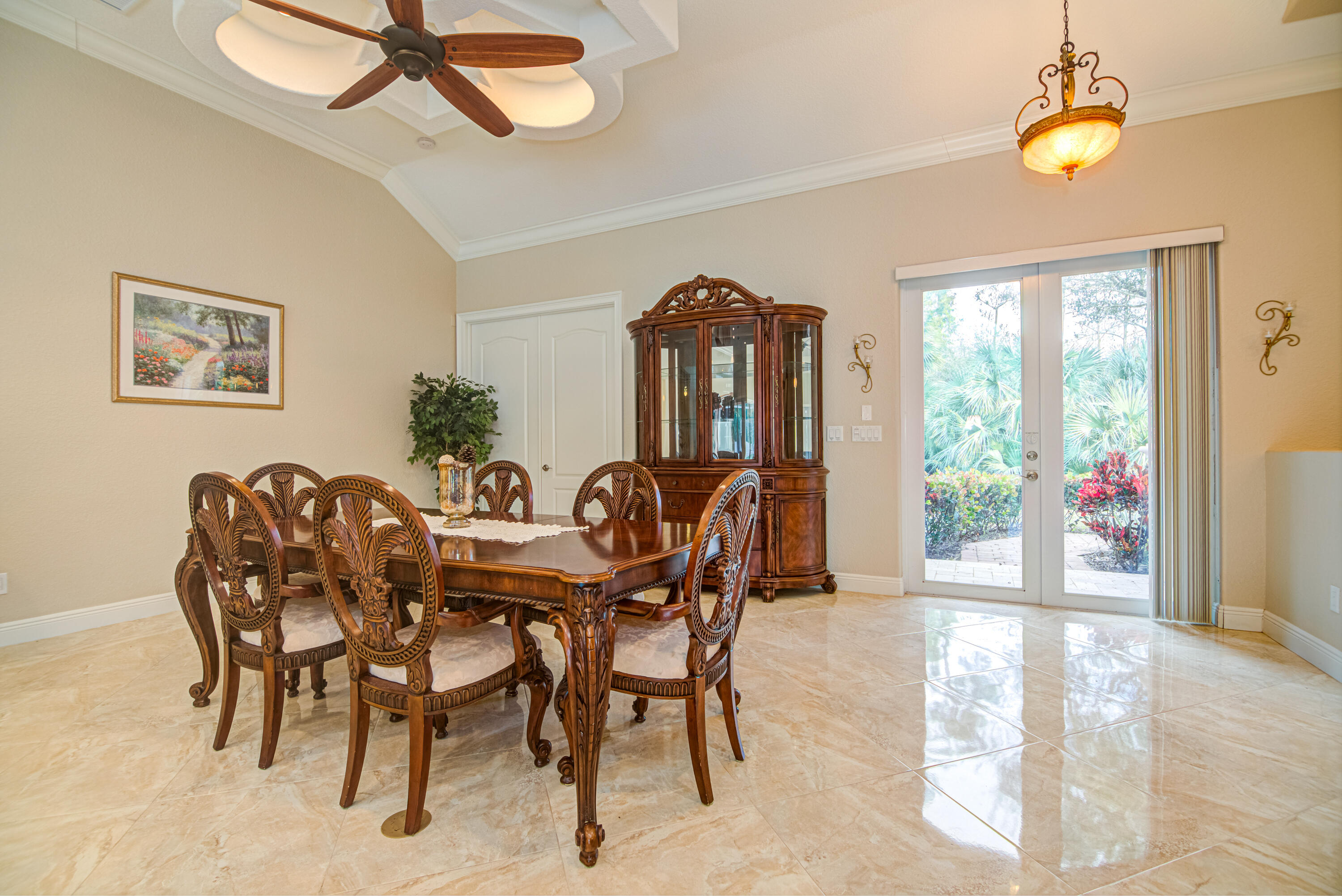 LOXAHATCHEE GROVES - Residential