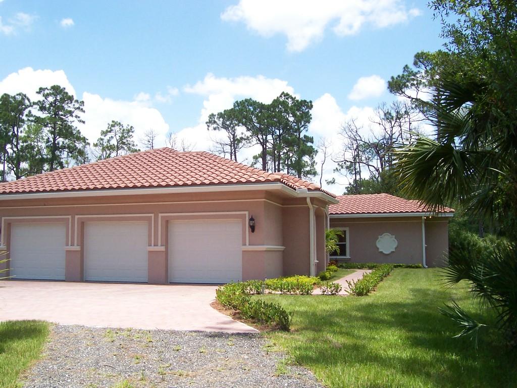 LOXAHATCHEE GROVES - Residential