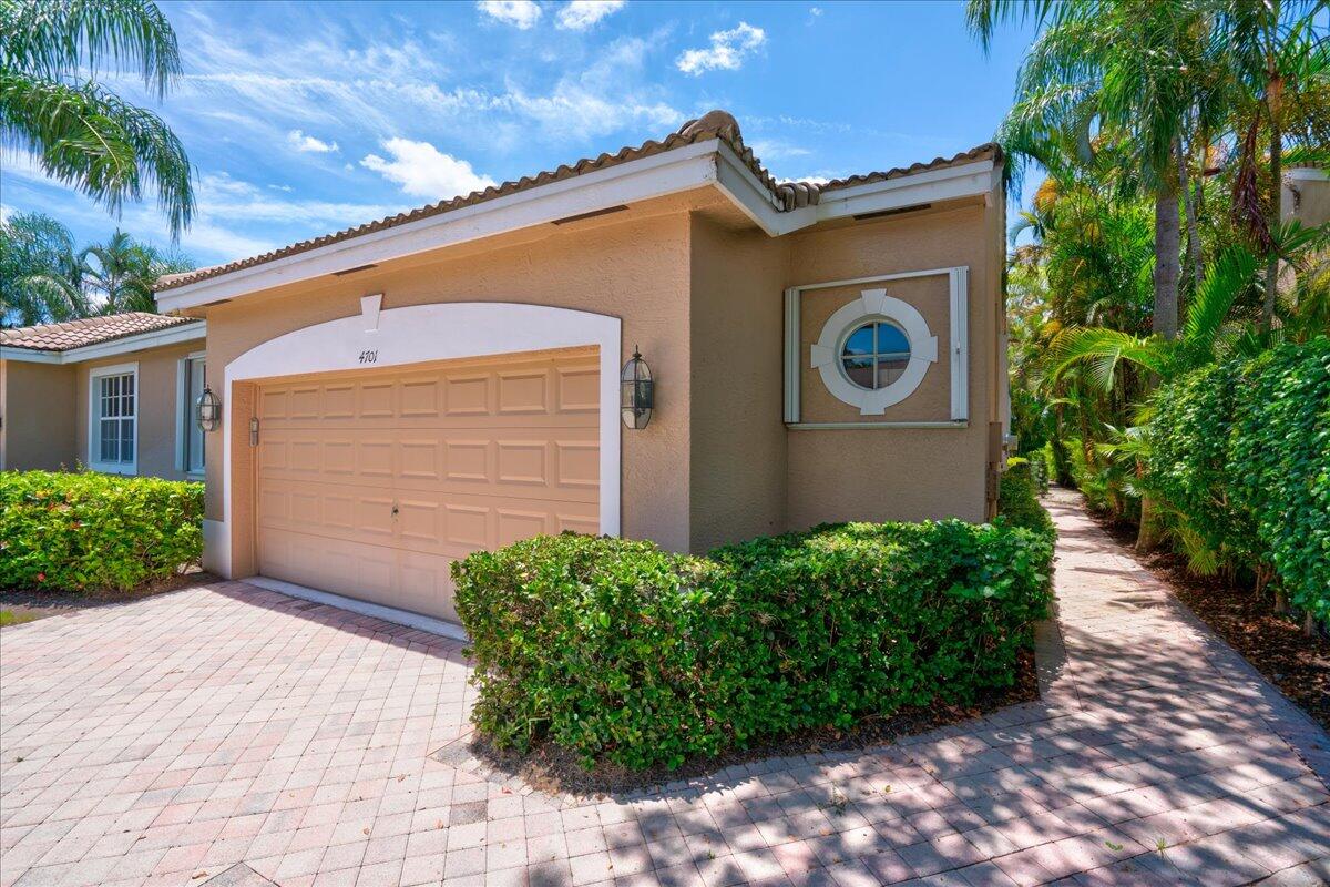 Properties 4701 Carlton Golf Drive