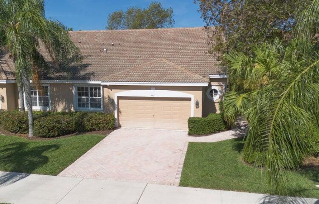 Photo of 4701 Carlton Golf Drive, Lake Worth, FL 33449 (MLS # R11104623)