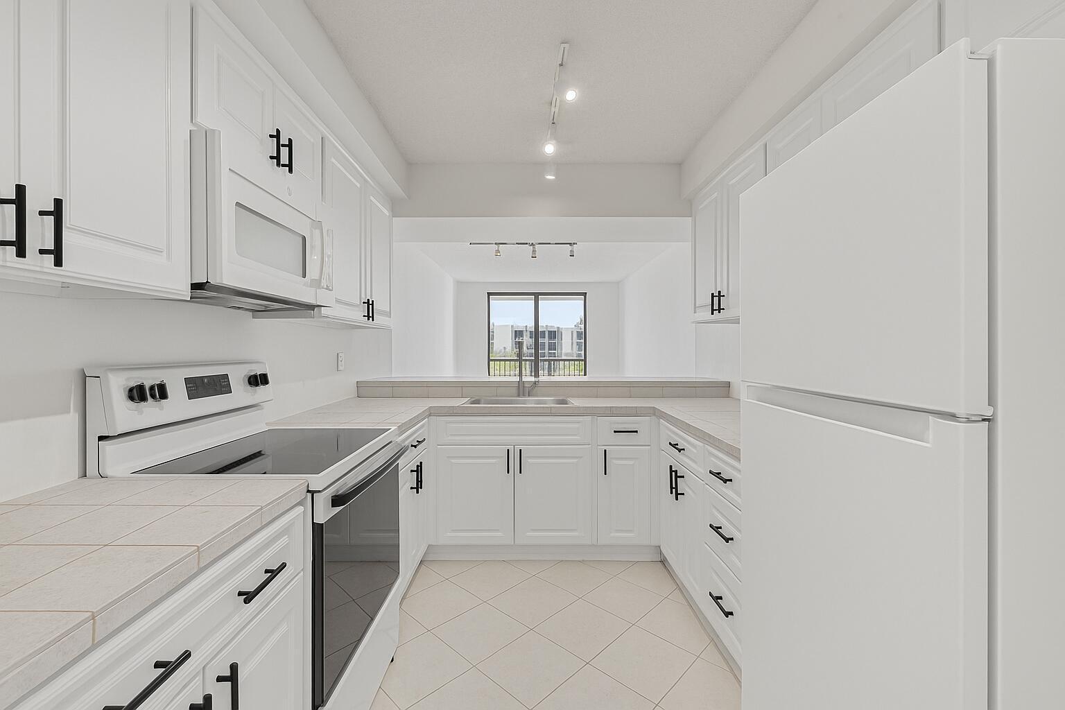 BOCA BAYOU CONDO - Residential