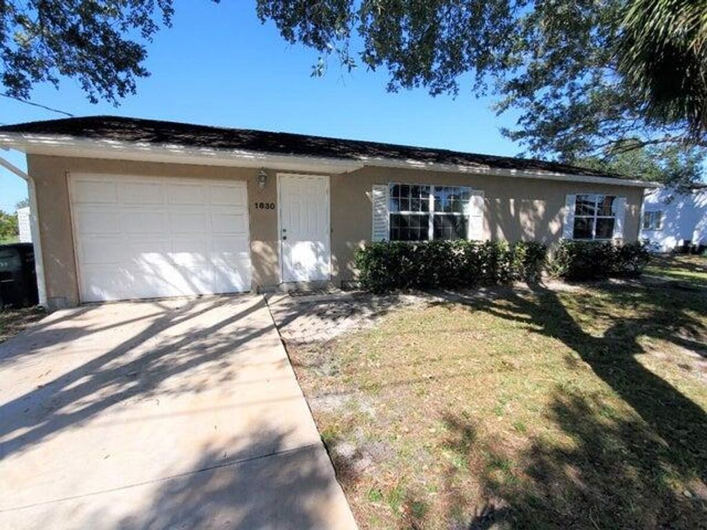 Photo of 1830 SE Balleto Street, Port Saint Lucie, FL 34952 (MLS # R10974676)