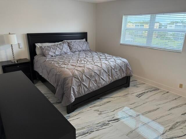205 SE 11TH Terrace 405