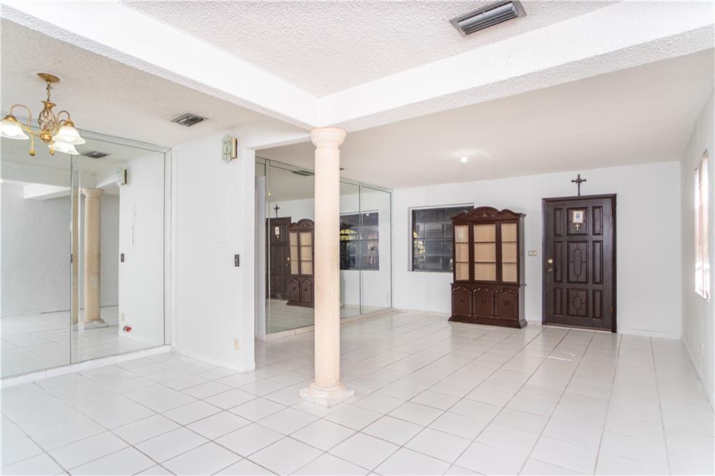 Central Miami Pt 02 - Residential