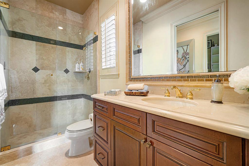 ROYAL PALM YACHT & COUNTRY CLUB - Residential