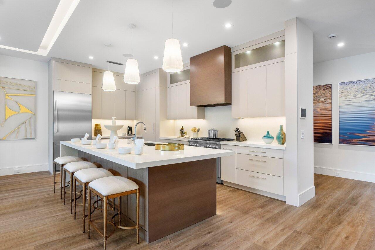 BOCA RATON RIVIERA UNIT B - Residential