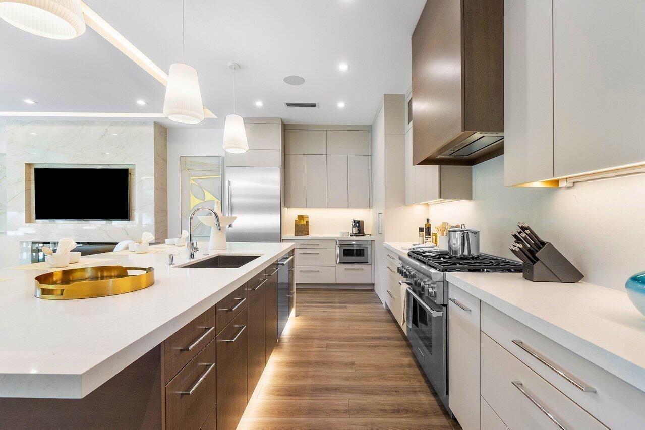 BOCA RATON RIVIERA UNIT B - Residential