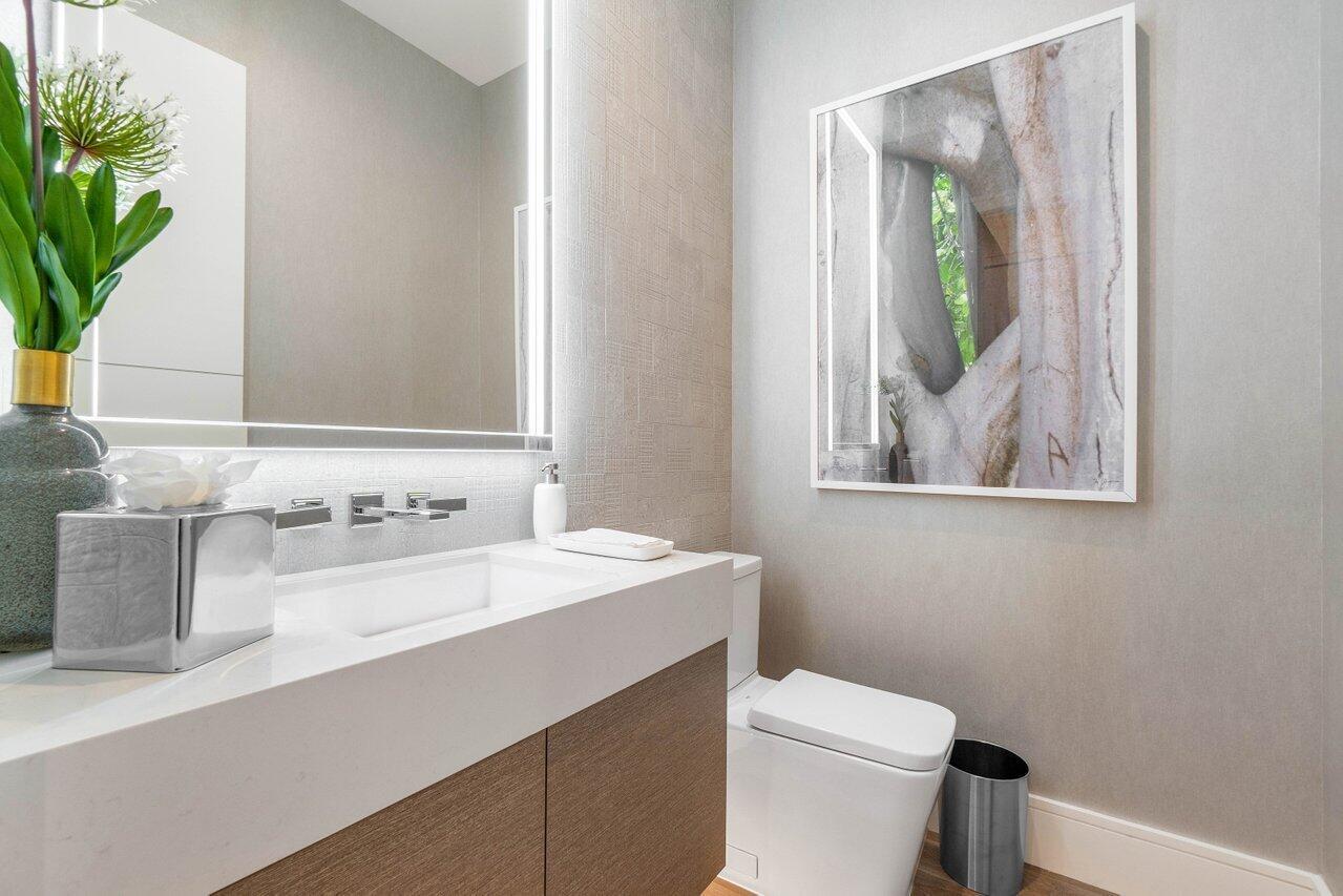 BOCA RATON RIVIERA UNIT B - Residential