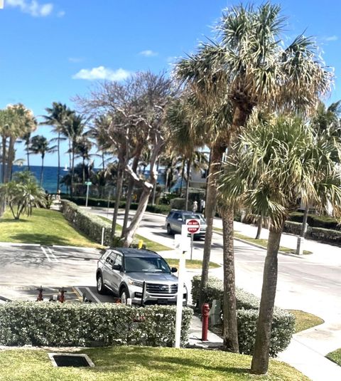 A home in Deerfield Beach
