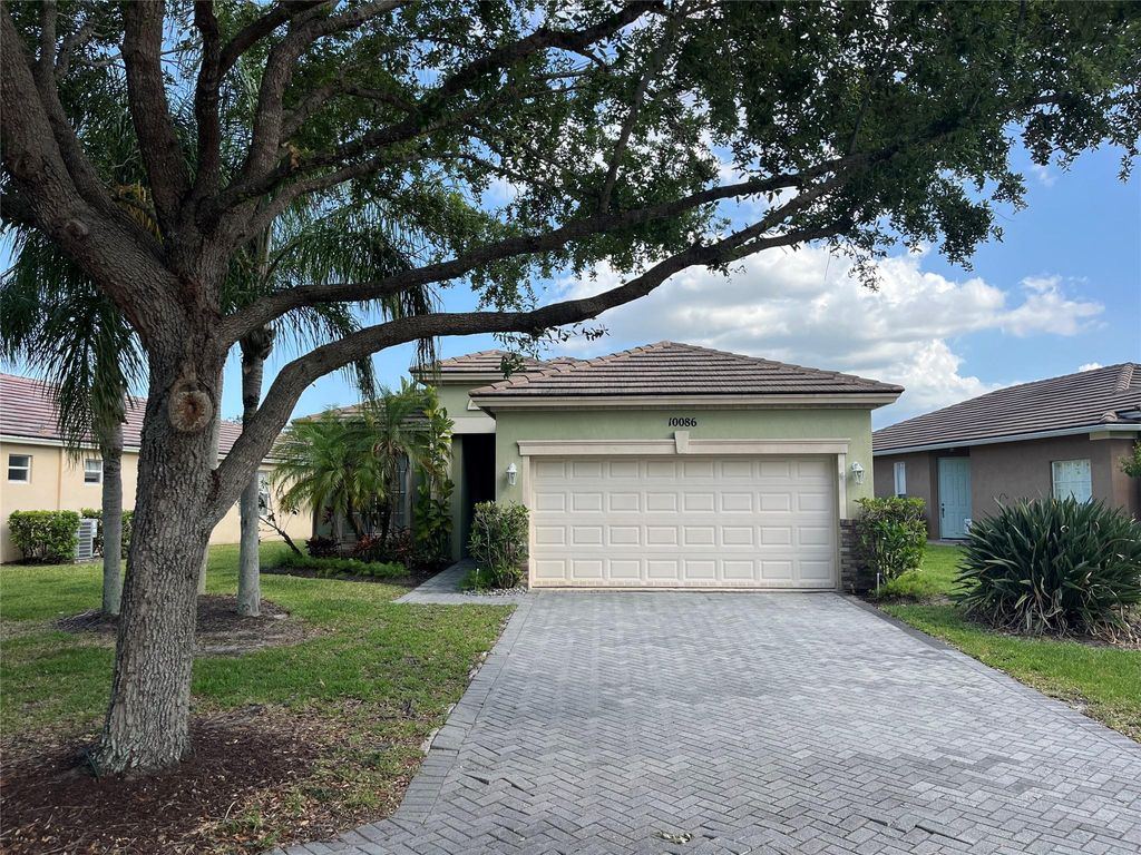 Photo of 10086 SW Chadwick Drive, Port Saint Lucie, FL 34987 (MLS # F10499255)