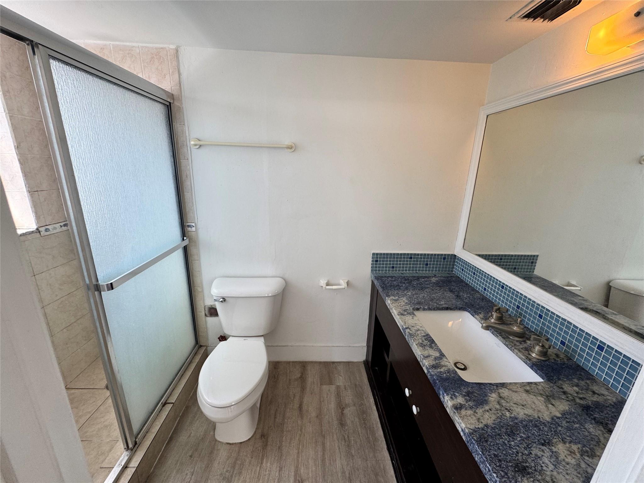 VILLA ROYAL CONDO - Residential Lease