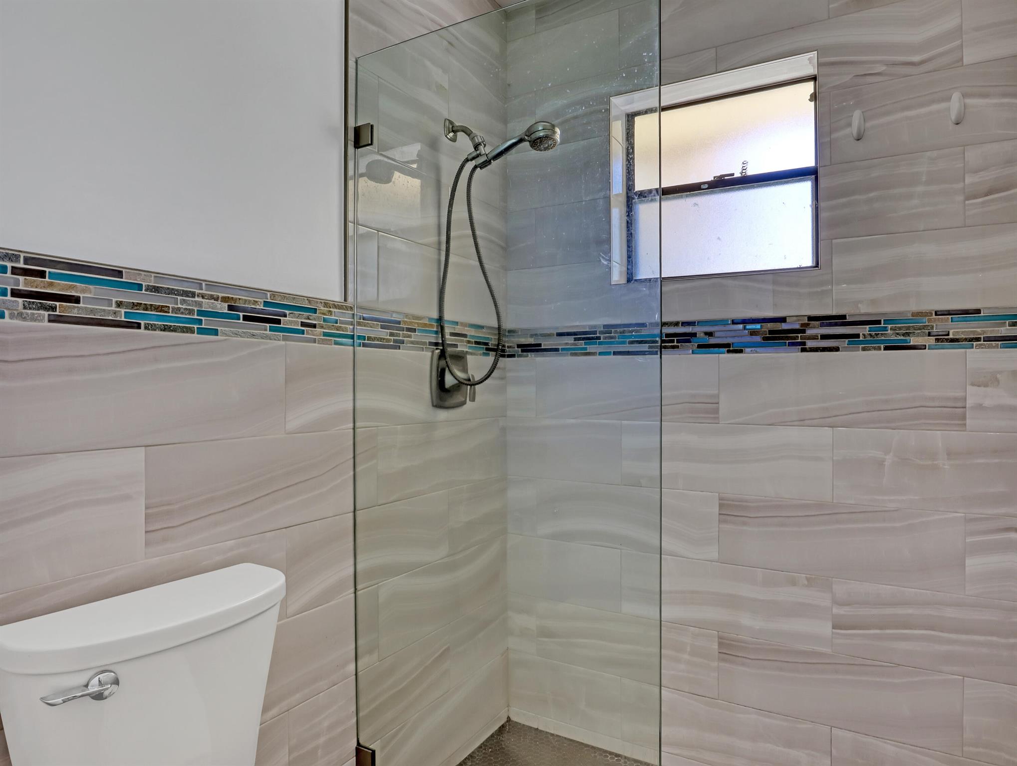 LAKE MANGO SHORES - Residential